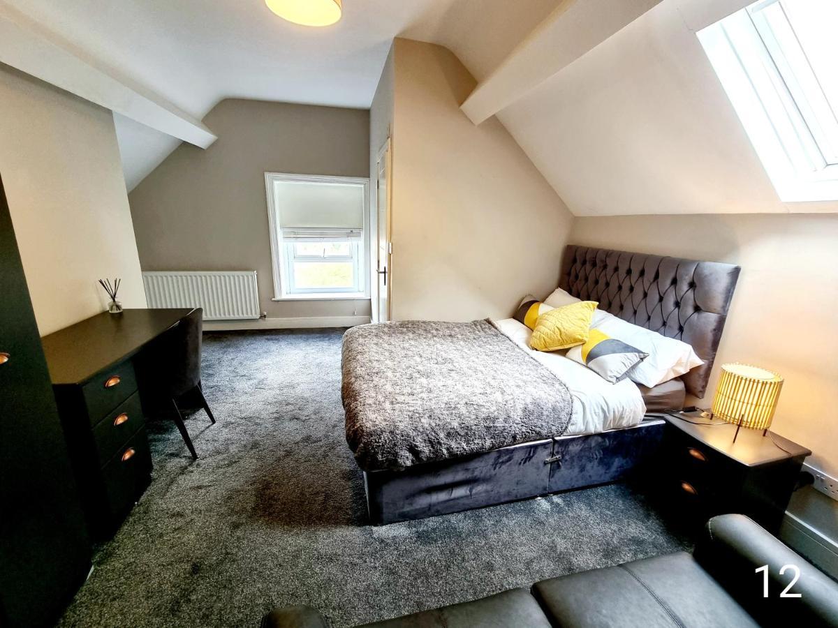 Castle Street Villa Bolton Bagian luar foto